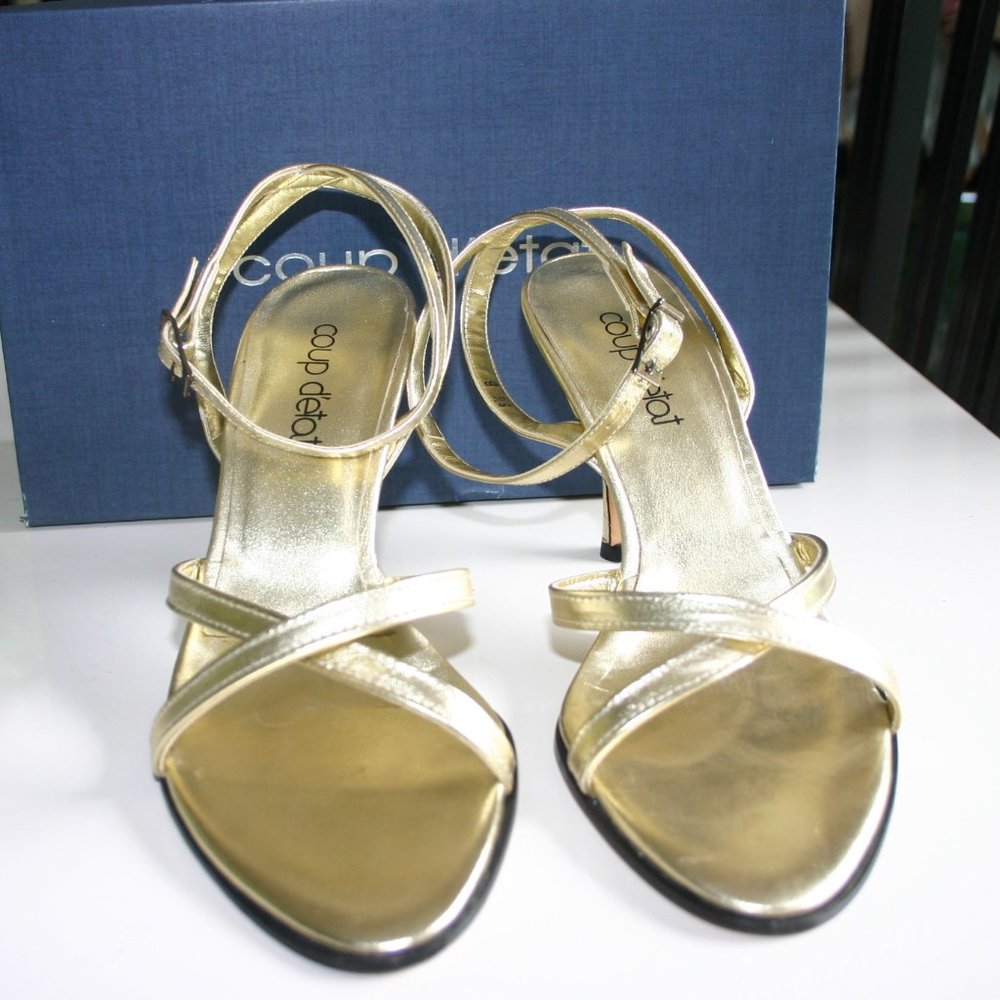 Coup d'Etat High Heel Sandal in Gold All Leather 8.5B Ankle Strap Excellent